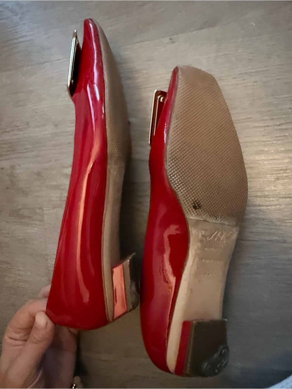 Roger Vivier - Picture 5 of 6